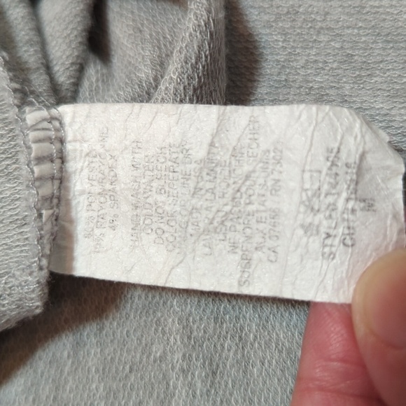 Seductions by Siren Women's Vintage Short Sleeve Tee w/Rounded Hem Size Medium - Picture 6 of 6